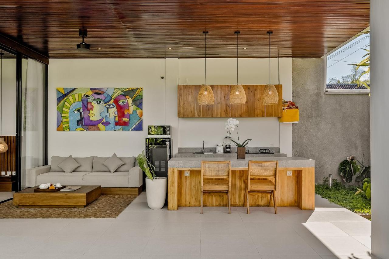 Abhinaya Ubud Villa Экстерьер фото